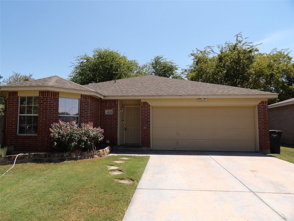 4628 Brimstone Drive, Fort Worth, TX 76244