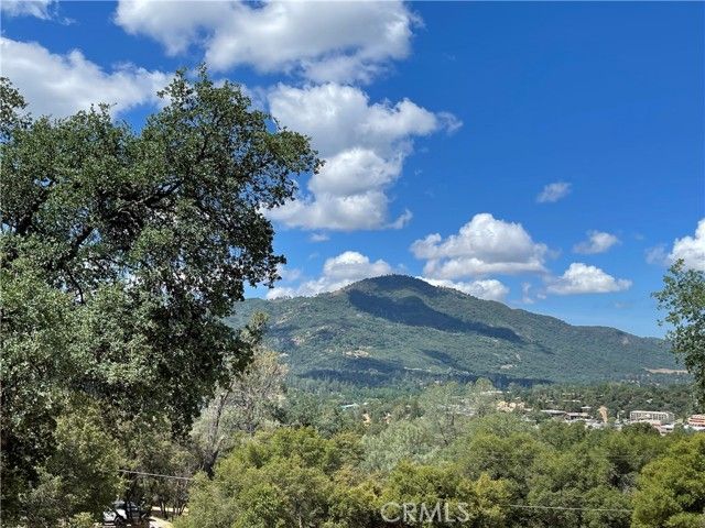 40733 Big Oak Flat, Oakhurst, CA 93644