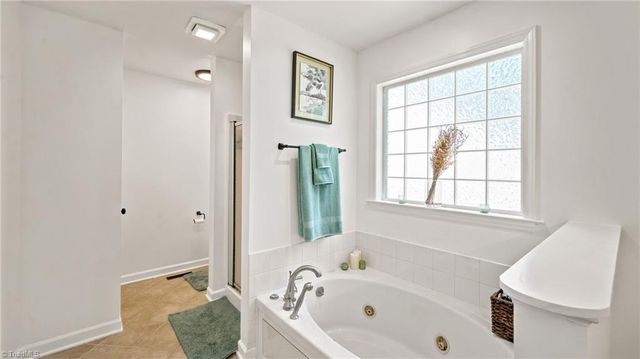 107 Hills Drive N, Mount Airy, NC 27030