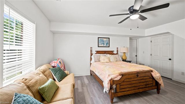 107 Hills Drive N, Mount Airy, NC 27030