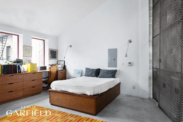 56 E 1ST Street, New York City, NY 10003