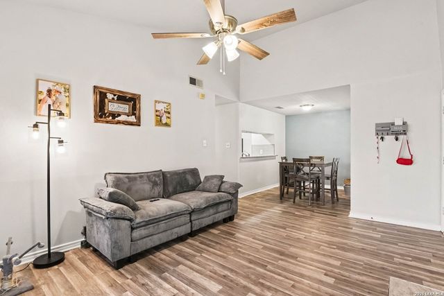 14343 Judson Rd Apt 1006, San Antonio, TX 78233