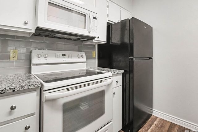 14343 Judson Rd Apt 1006, San Antonio, TX 78233