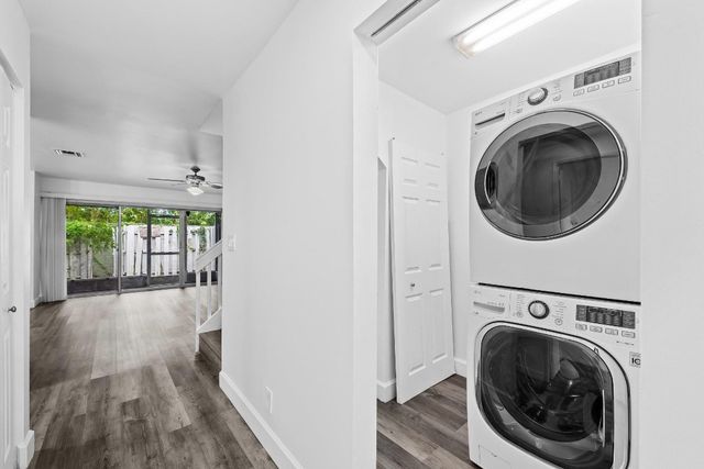 822 Crystal Lake Drive 822, Deerfield Beach, FL 33064