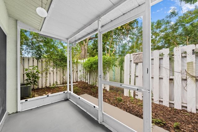 822 Crystal Lake Drive 822, Deerfield Beach, FL 33064