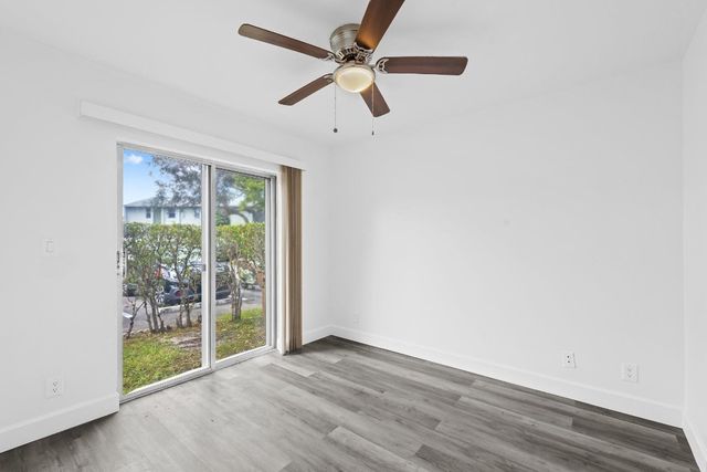 822 Crystal Lake Drive 822, Deerfield Beach, FL 33064