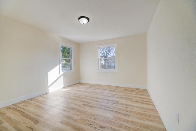 4937 N 51 BOULEVARD, Milwaukee, WI 53218