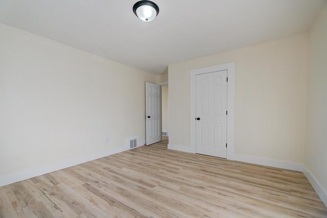 4937 N 51 BOULEVARD, Milwaukee, WI 53218