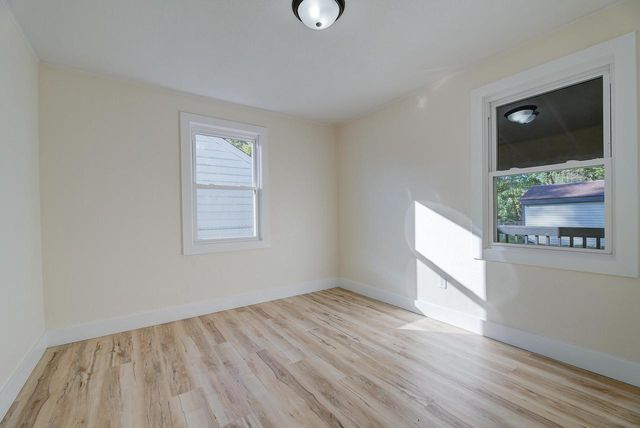 4937 N 51 BOULEVARD, Milwaukee, WI 53218