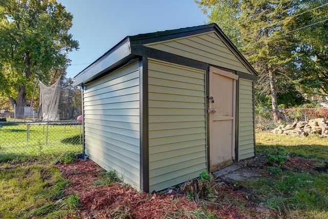 4937 N 51 BOULEVARD, Milwaukee, WI 53218