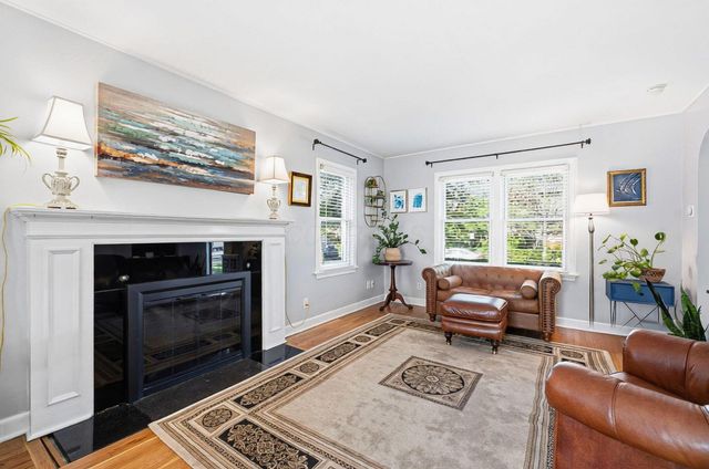 1224 Oxley Road, Grandview, OH 43212