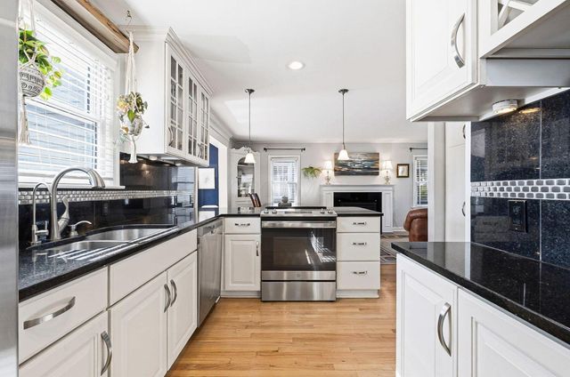 1224 Oxley Road, Grandview, OH 43212