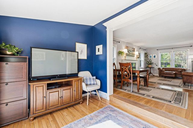 1224 Oxley Road, Grandview, OH 43212