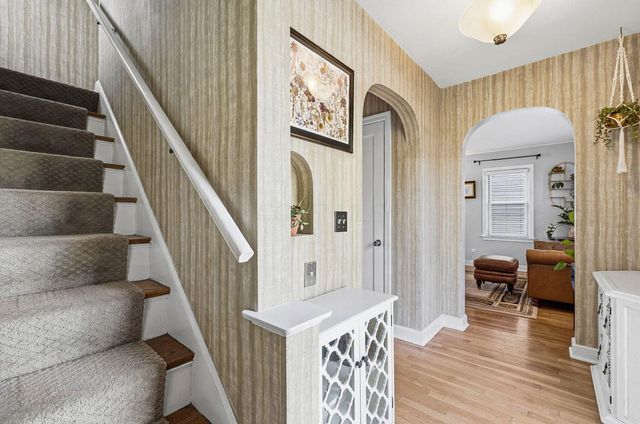 1224 Oxley Road, Grandview, OH 43212