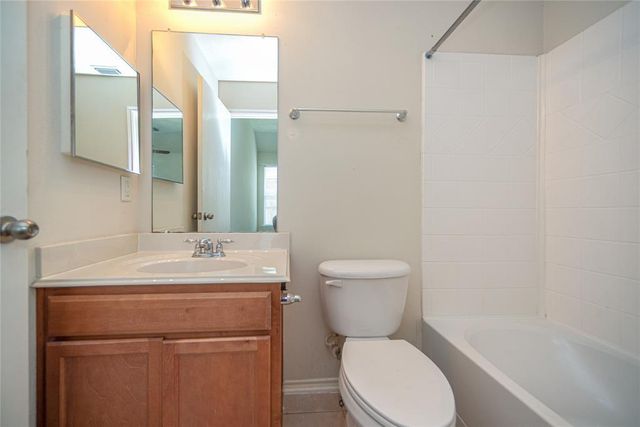1408 Sycamore Leaf Way, Conroe, TX 77301