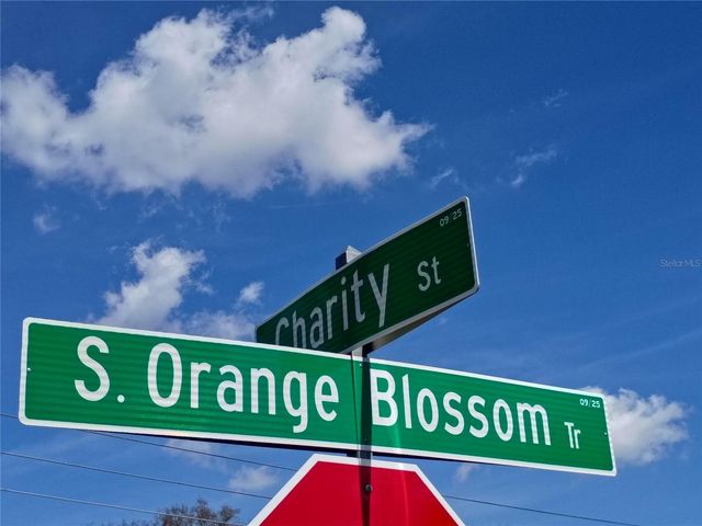 5574 S ORANGE BLOSSOM TRAIL, Intercession City, FL 33848