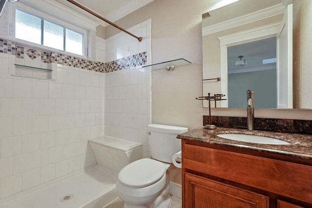 1938 Taylor Ave, Newman, CA 95360