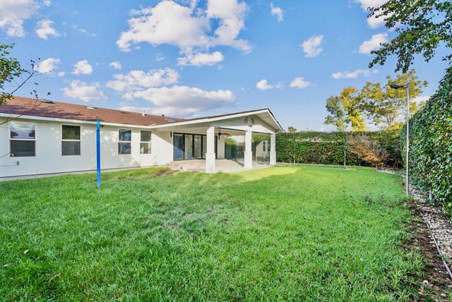 1938 Taylor Ave, Newman, CA 95360