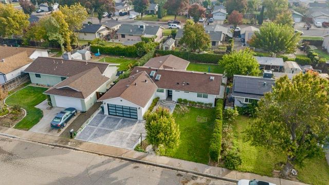 1938 Taylor Ave, Newman, CA 95360