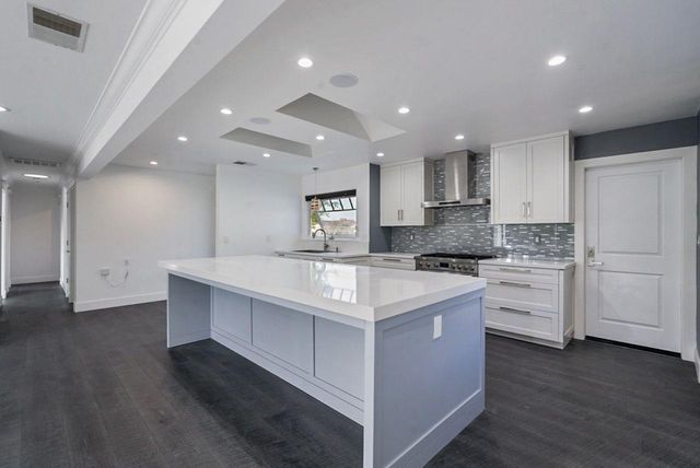 1938 Taylor Ave, Newman, CA 95360