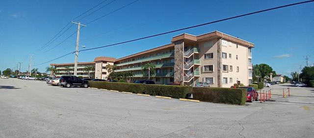 300 Village Green Circle S 408, Palm Springs, FL 33461