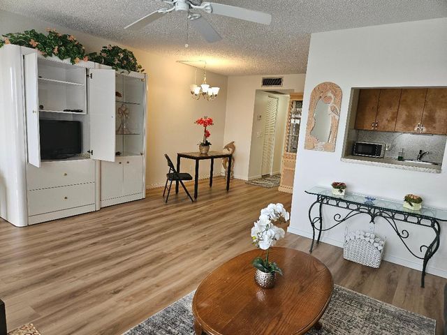 300 Village Green Circle S 408, Palm Springs, FL 33461