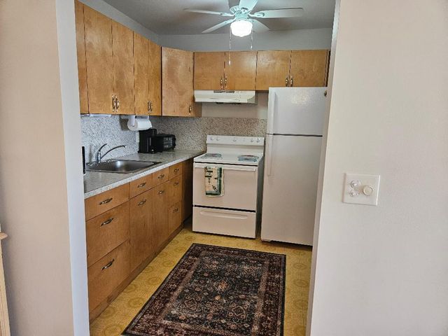 300 Village Green Circle S 408, Palm Springs, FL 33461