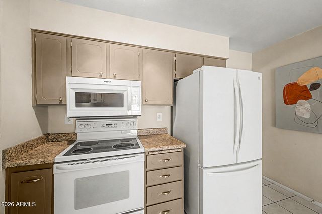 12614 W LIMEWOOD Drive, Sun City West, AZ 85375