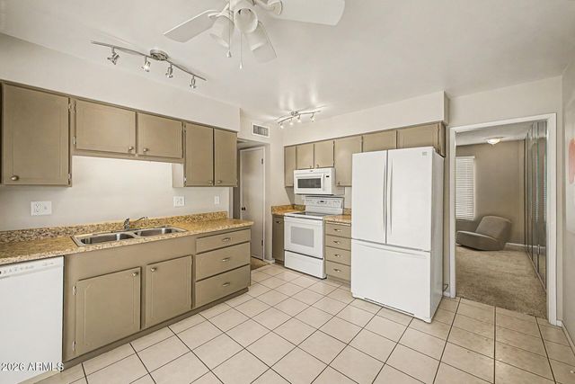 12614 W LIMEWOOD Drive, Sun City West, AZ 85375