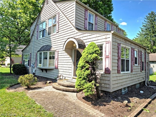6670 Stratford Road, Concord Twp, OH 44077