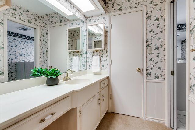 2401 Silver Holly Lane, Richardson, TX 75082