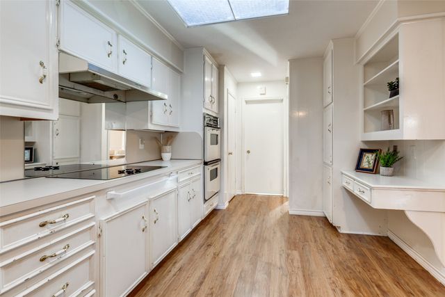 2401 Silver Holly Lane, Richardson, TX 75082