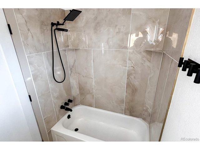 9857 Orangewood Dr, Thornton, CO 80260