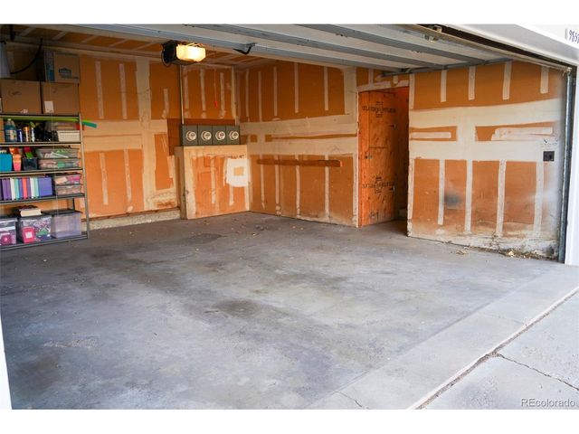 9857 Orangewood Dr, Thornton, CO 80260