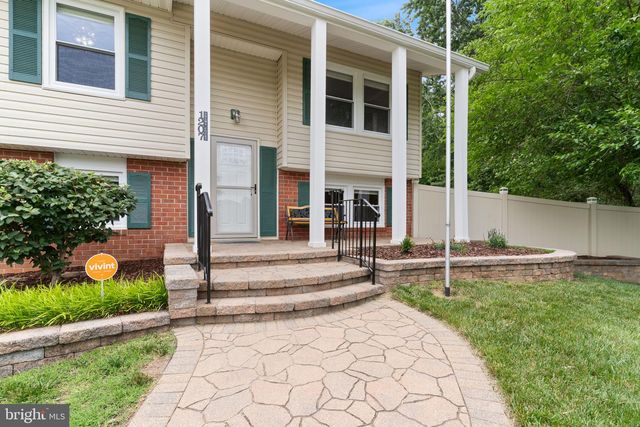 1207 ADAMS CT, Waldorf, MD 20602