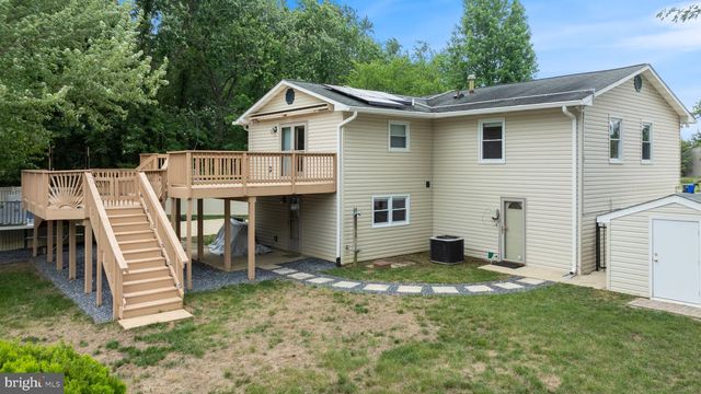 1207 ADAMS CT, Waldorf, MD 20602