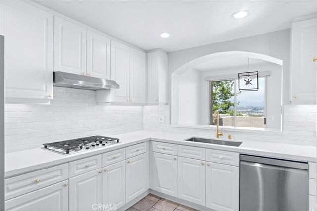 47 La Mirage Circle 78, Aliso Viejo, CA 92656