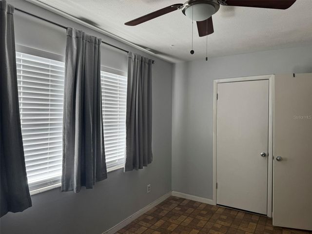 5267 81ST STREET N 20, St Petersburg, FL 33709