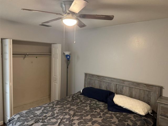 5267 81ST STREET N 20, St Petersburg, FL 33709