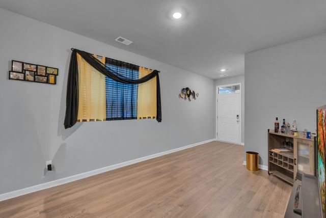 884 Long Leaf Rd, Lebanon, TN 37087