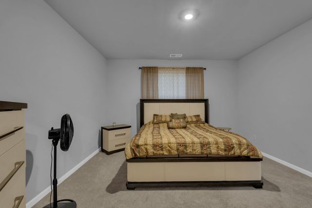 884 Long Leaf Rd, Lebanon, TN 37087