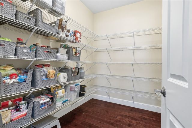 100 Mary St, Center Twp, PA 15061