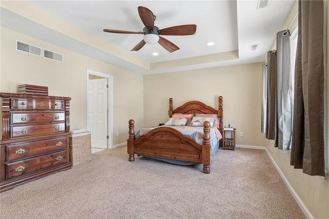 100 Mary St, Center Twp, PA 15061