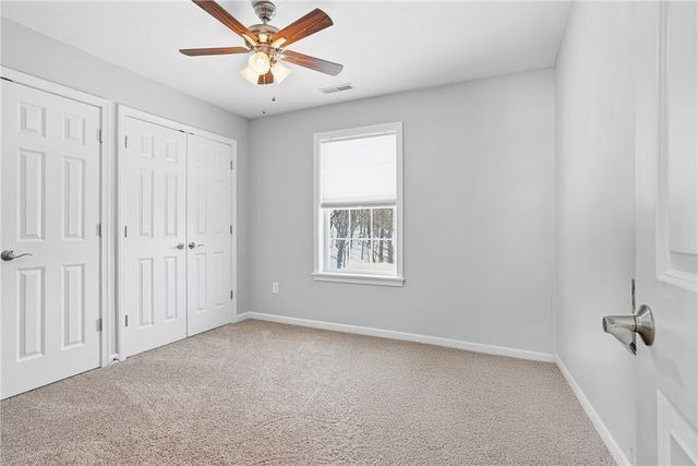 100 Mary St, Center Twp, PA 15061