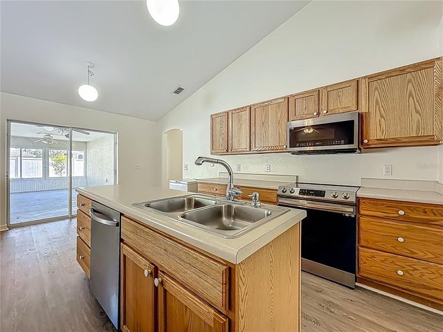 27 SEA TRAIL, Palm Coast, FL 32164