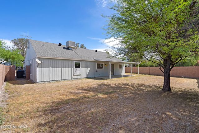 10488 E Overland Ridge, Tucson, AZ 85730