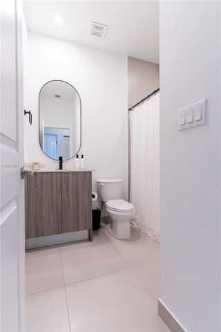 13636 SW 157th Ct, Miami, FL 33196