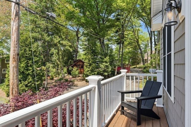 40 Kinsley Ln, Mendon, MA 01756