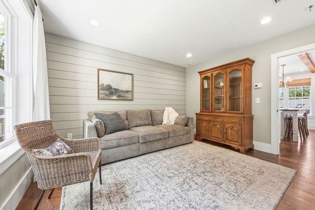 40 Kinsley Ln, Mendon, MA 01756