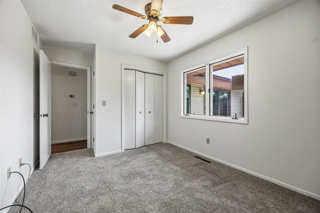 3425 Tulane Ct, Iowa City, IA 52240